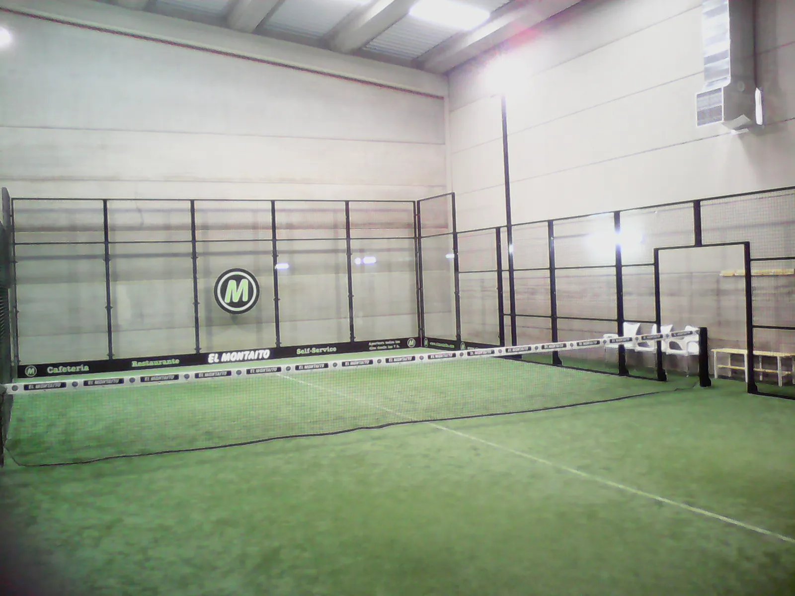 Pádel Indoor Cáceres toda la info