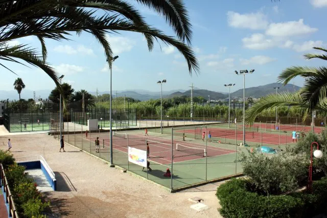Club Tenis Oliva toda la info