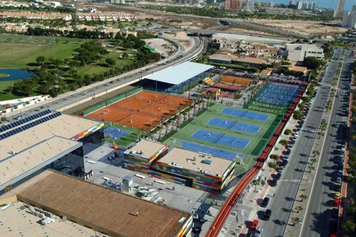 Bela Padel Center Alicante toda la info
